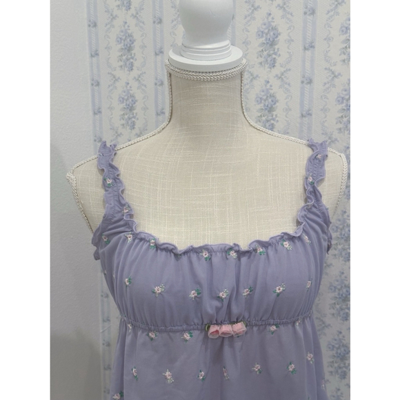 Vintage Victoria's Secret lilac rose cami top from 2004 - Picture 3 of 5